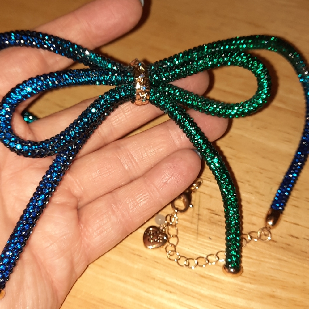 Betsey Johnson sparkle bow necklace